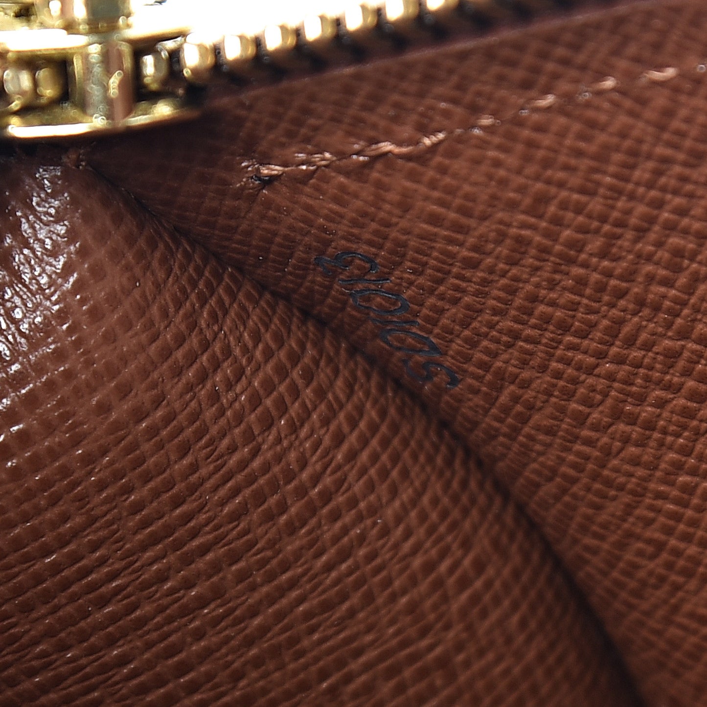 Monogram Papillon 26