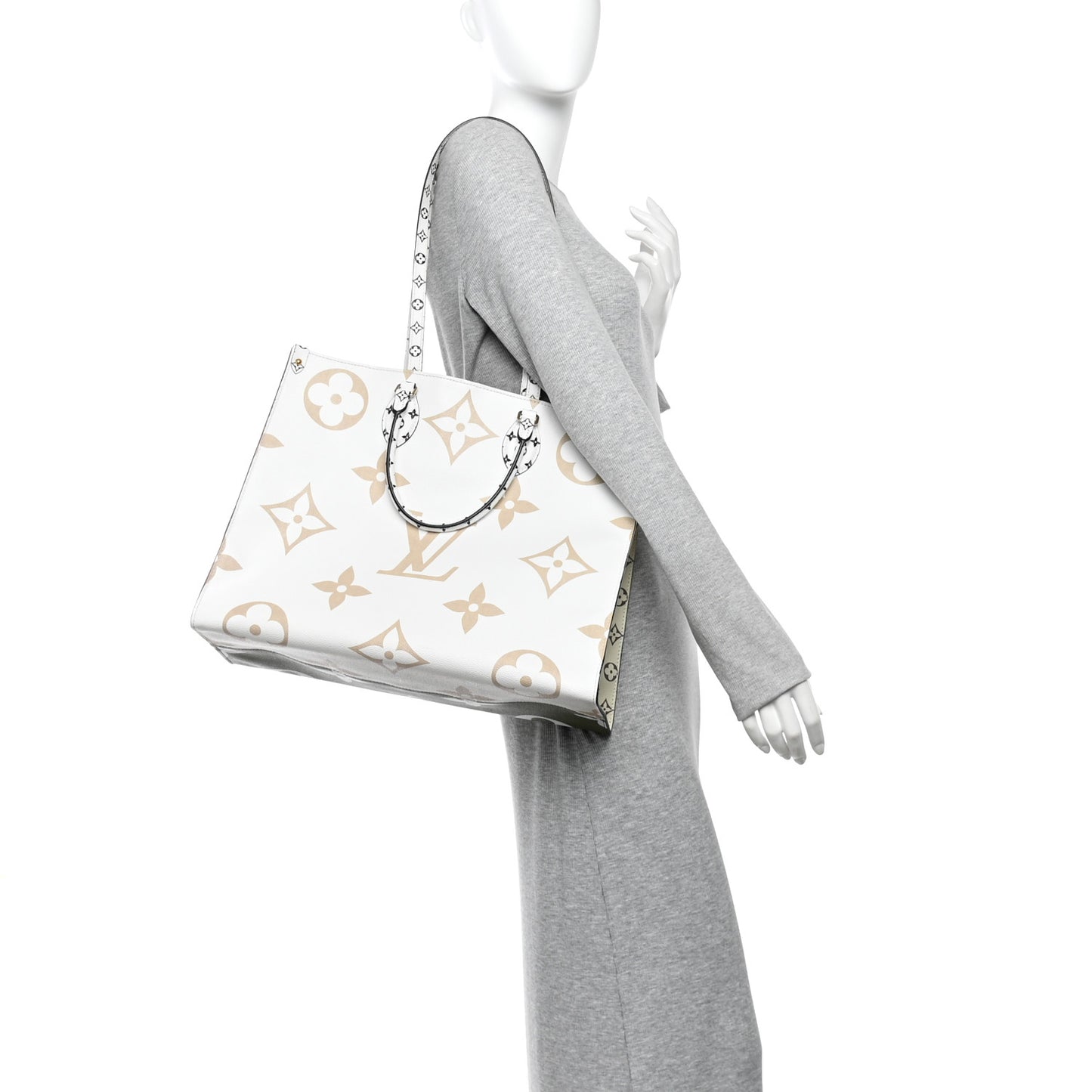 Monogram Giant Onthego GM Kaki Beige