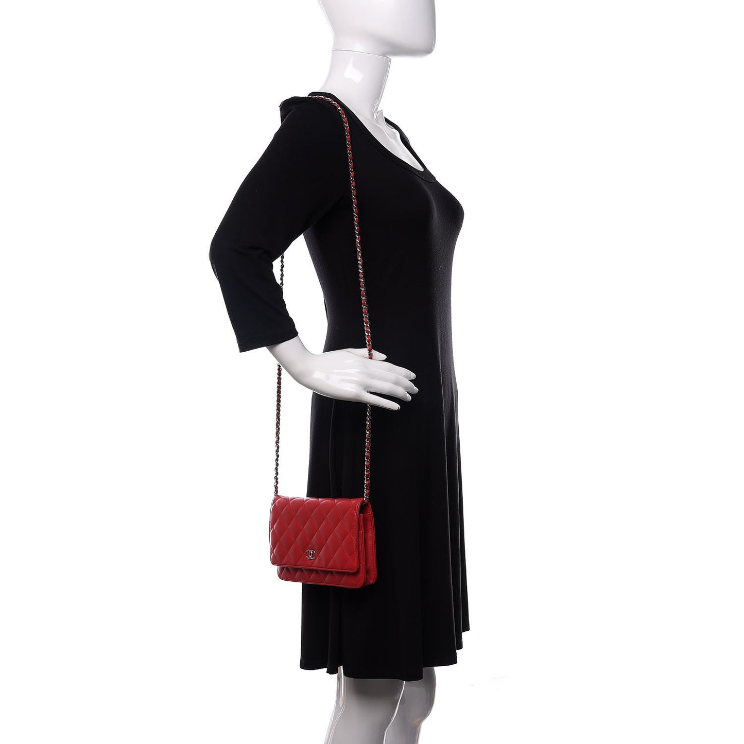 Caviar Quilted Wallet on Chain WOC Red