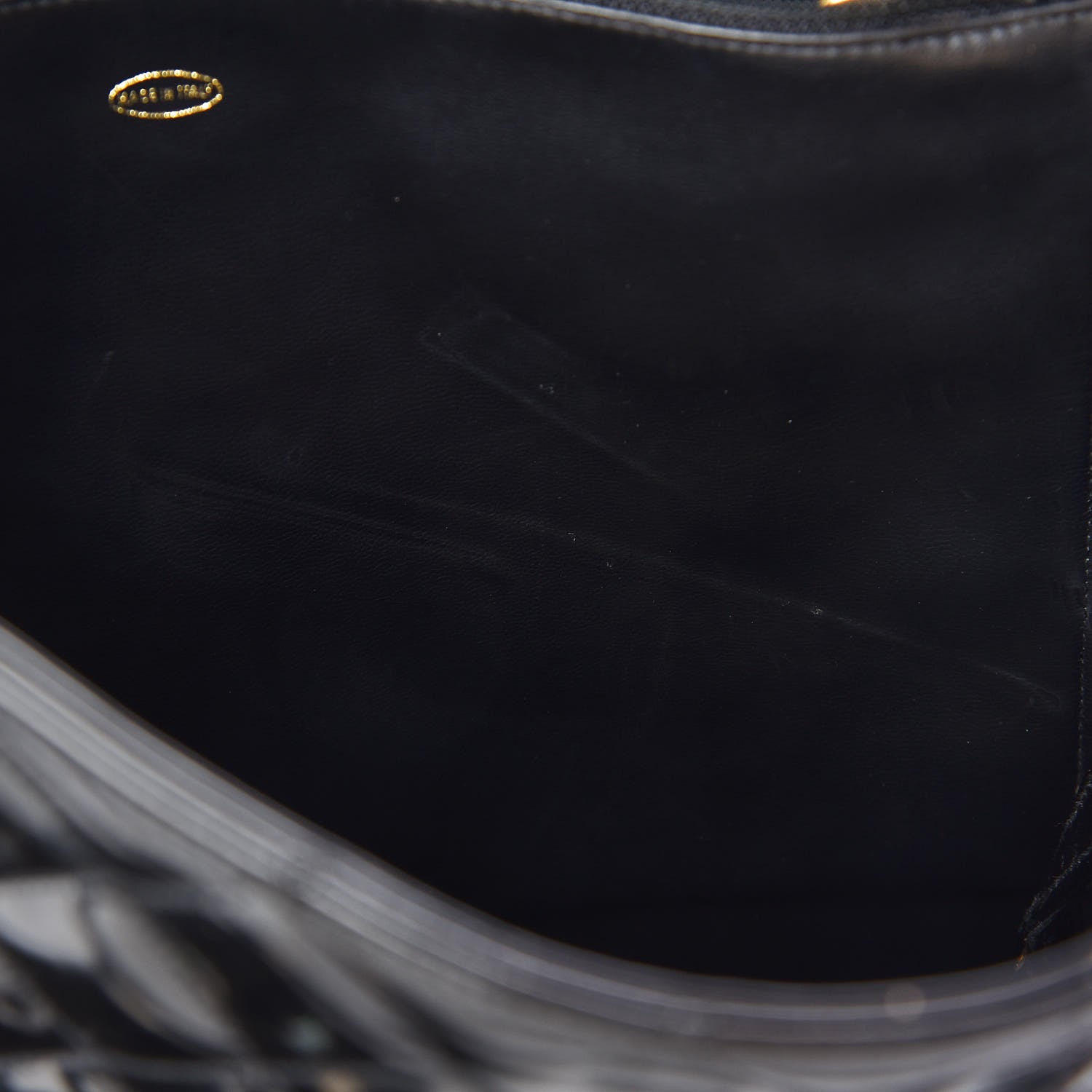 Chanel Patent Quilted Shoulder Bag Black 33 of 39