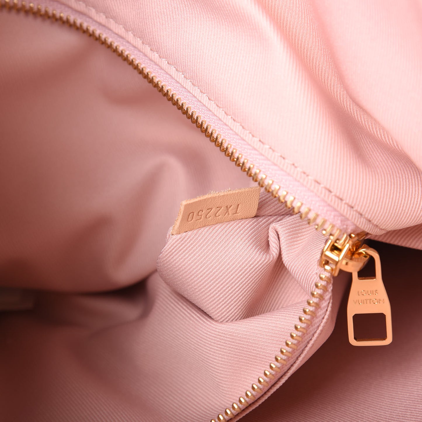 Damier Azur Graceful MM Rose Ballerine