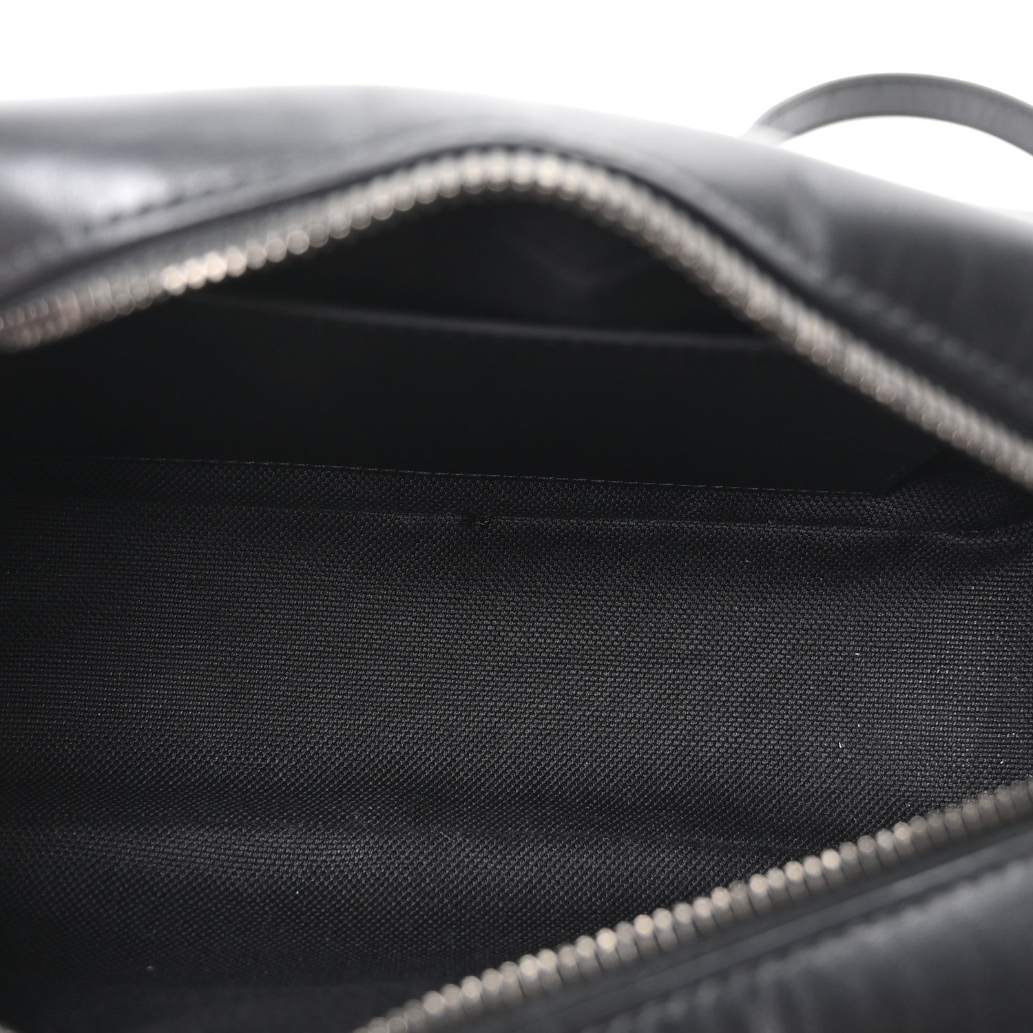Gucci Calfskin Matelasse Monochrome Small GG Marmont Chain Shoulder Bag Black 5 of 10