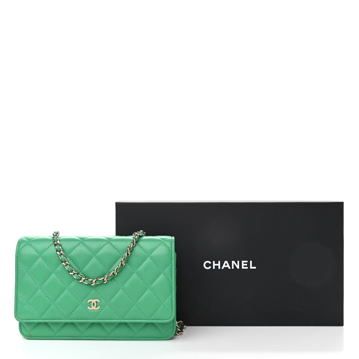 Lambskin Quilted Wallet On Chain WOC Green