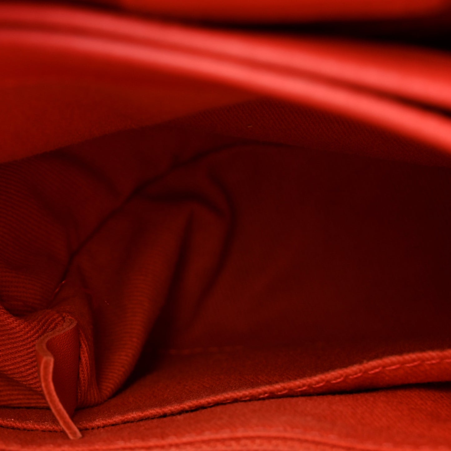 Grained Calfskin Mini Neo Executive Shopper Tote Red