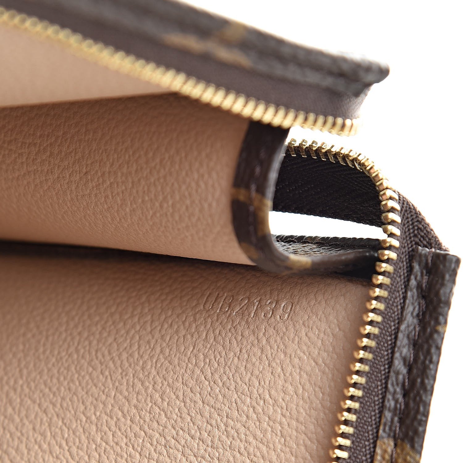 Louis Vuitton Monogram Toiletry Pouch 19 7 of 7