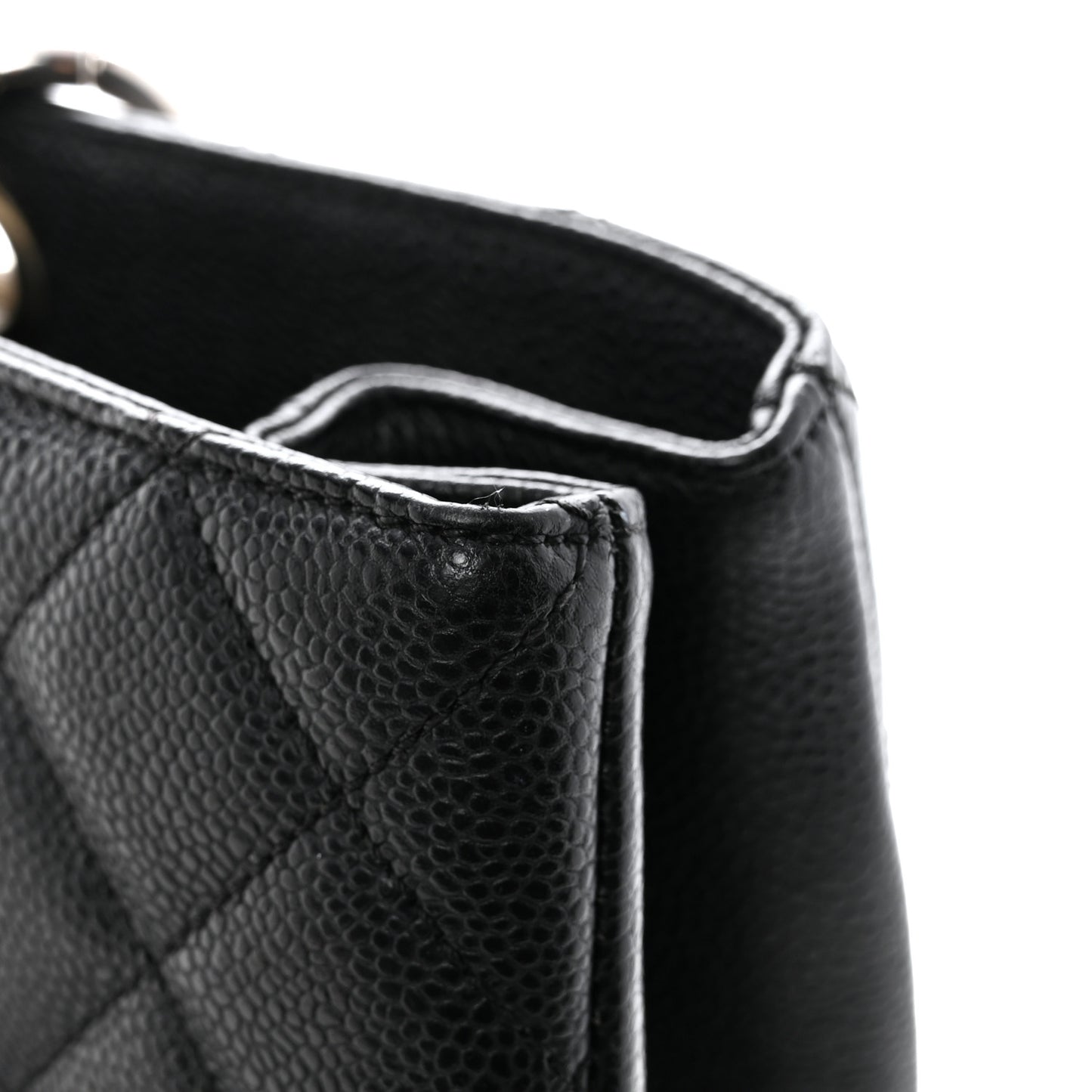 Caviar Quilted XL Grand Shopping Tote GST Black