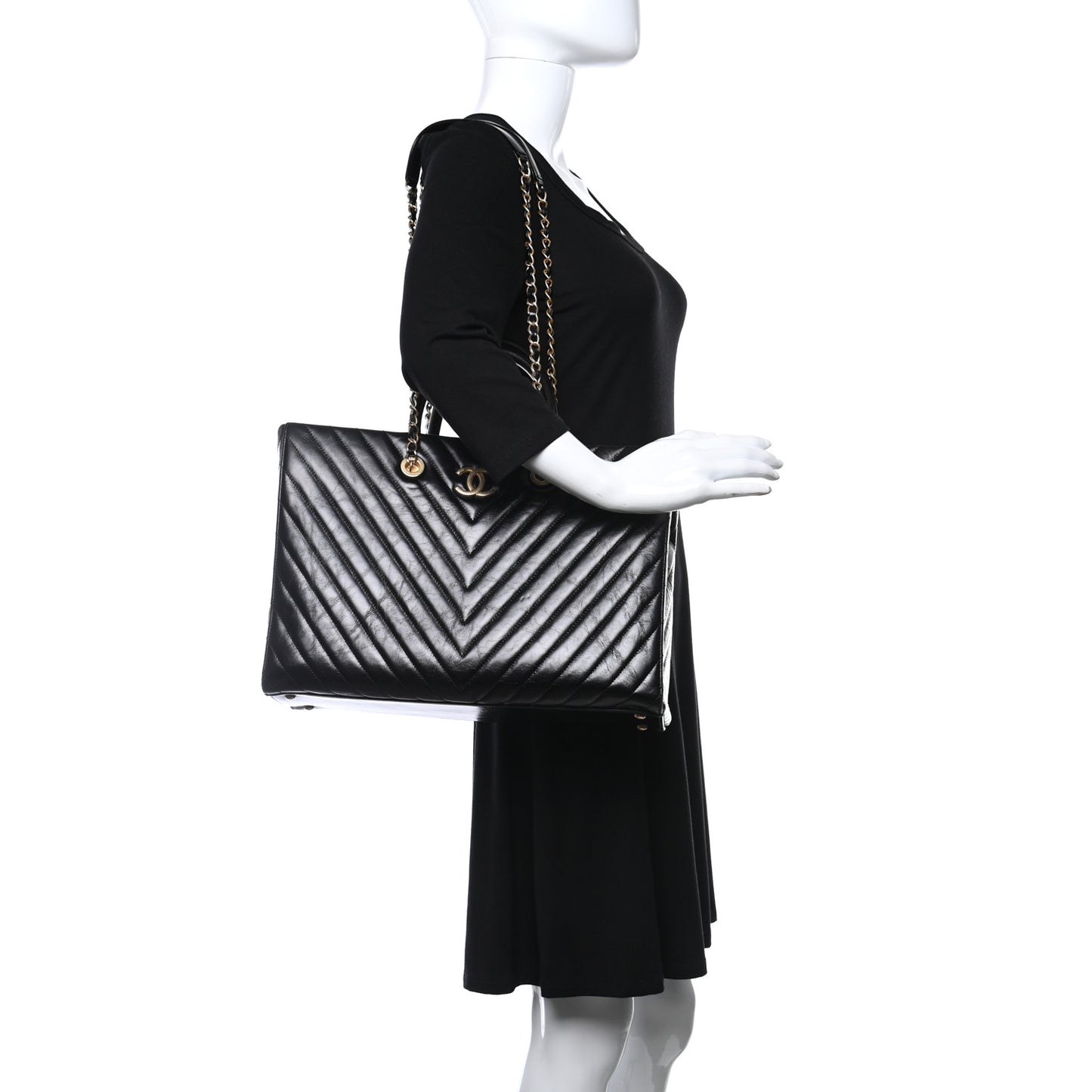 Aged Calfskin Chevron Large Coco Handle Shopping Tote Black