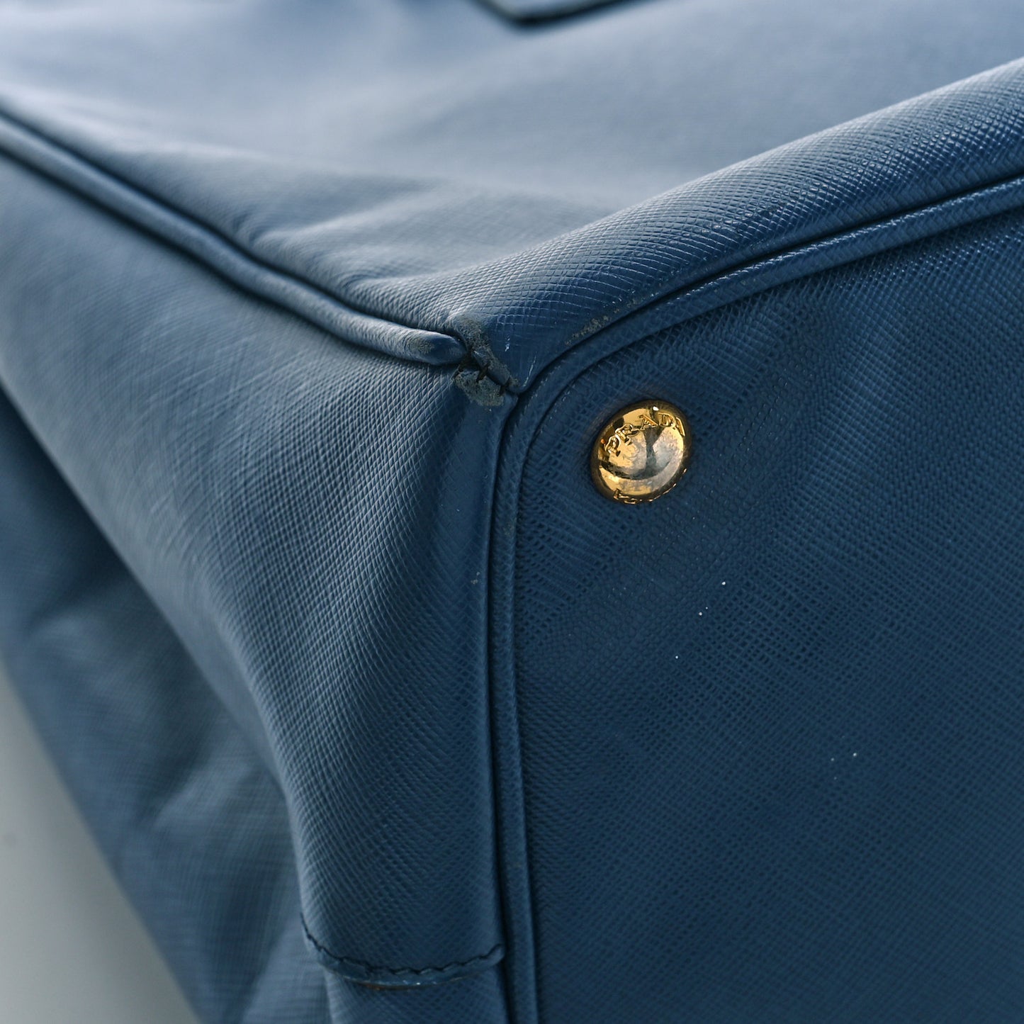 Saffiano Lux Extra Large Galleria Double Zip Tote Bluette