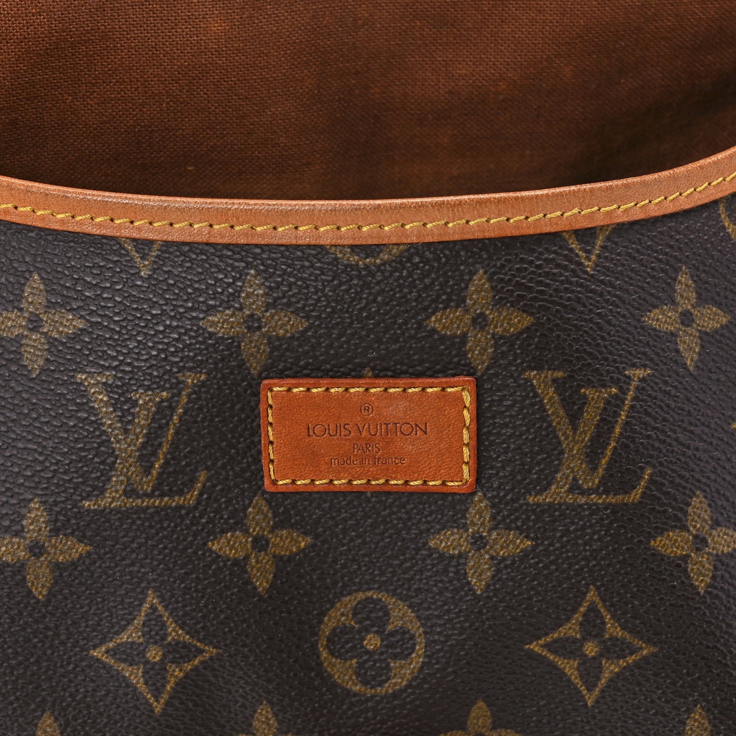 Monogram Saumur 35