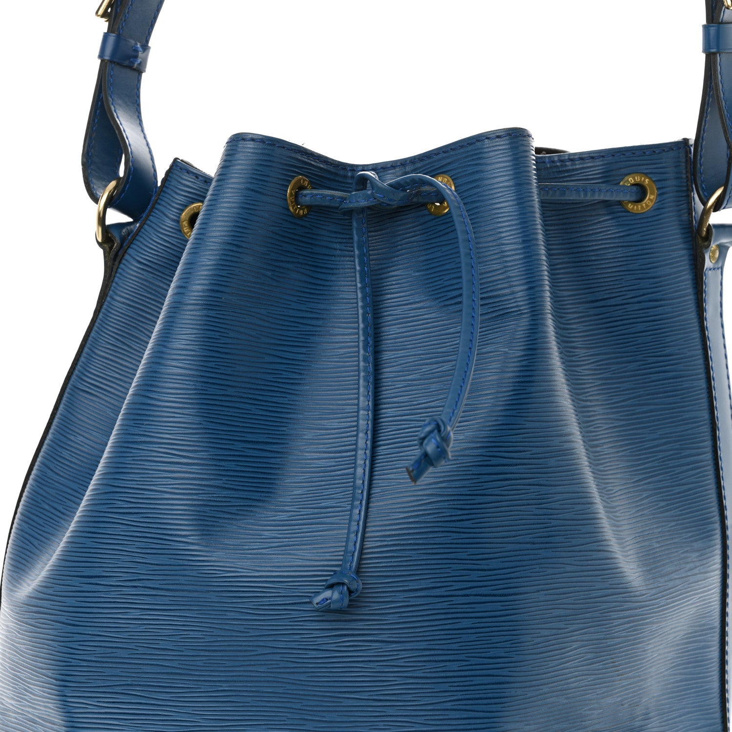 Louis Vuitton Epi Noe Toledo 7 of 12