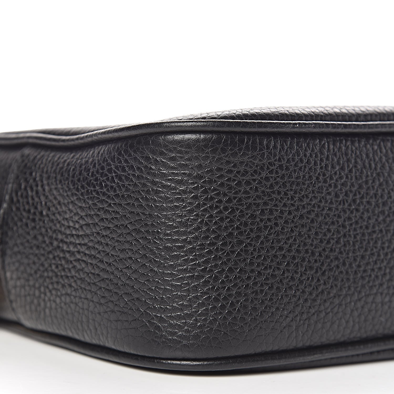 Gucci Pebbled Calfskin Small Soho Disco Bag Black 9 of 10
