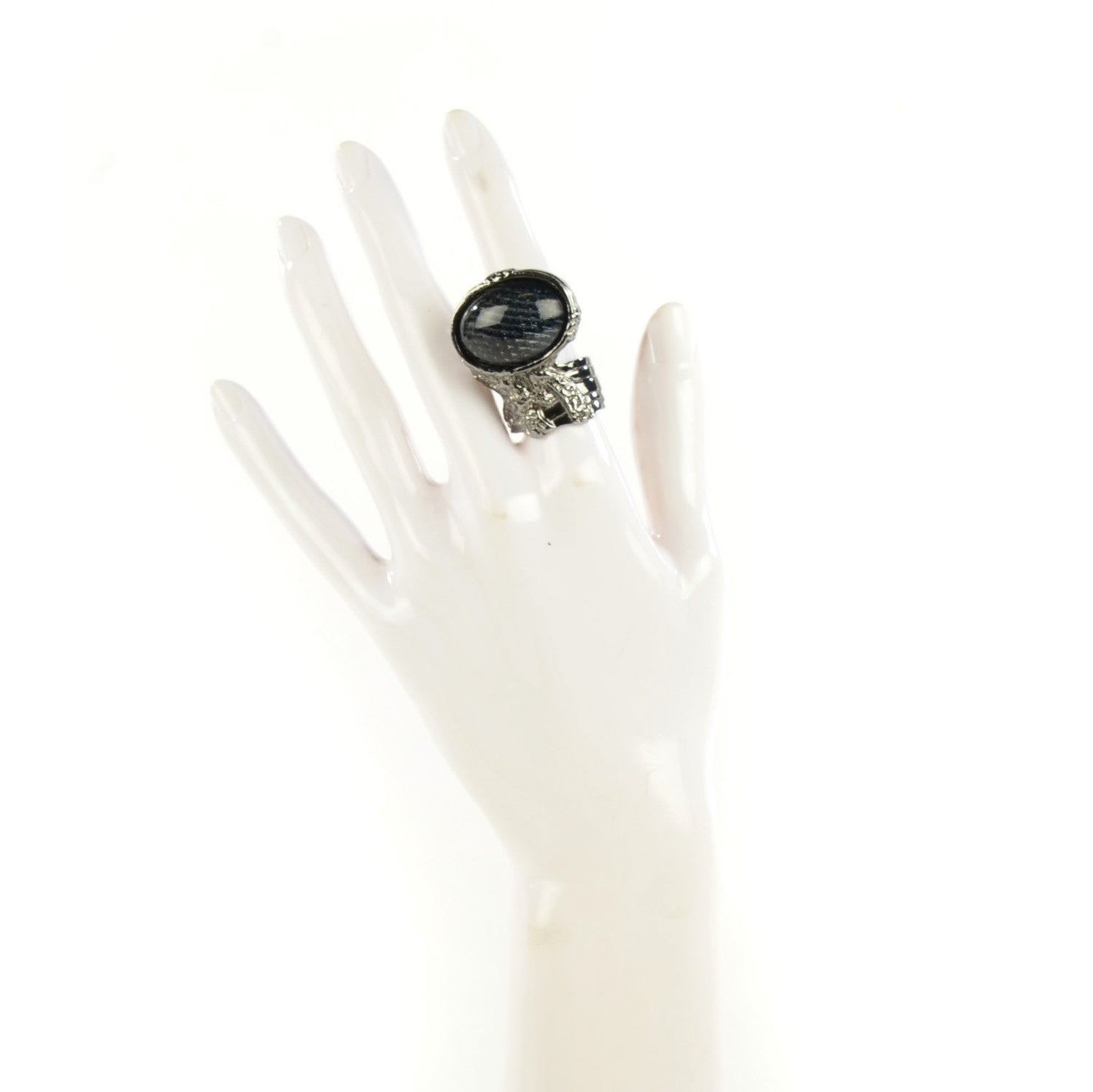 Saint Laurent Glass Cabochon Arty Ovale Ring 8 Navy 2 of 4