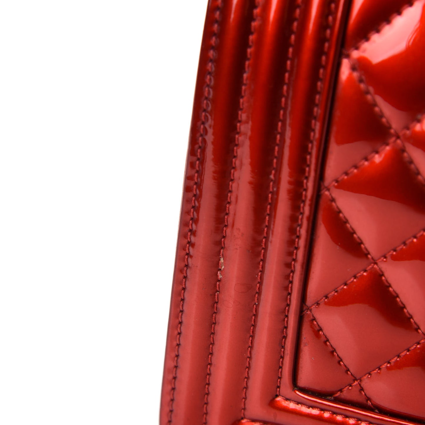 Metallic Patent Calfskin Quilted Medium Boy Flap Red