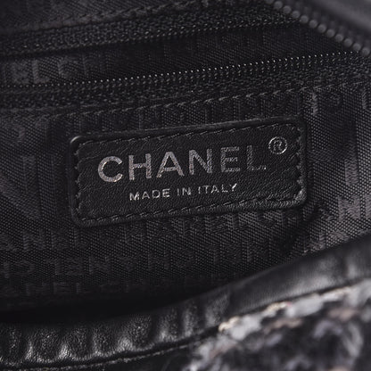 Chanel Tweed Quilted Camellia Shoulder Bag Black 6 of 11
