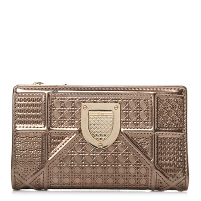 Christian Dior Metallic Patent Micro-Cannage Diorama Medium Wallet Champagne 1 of 10