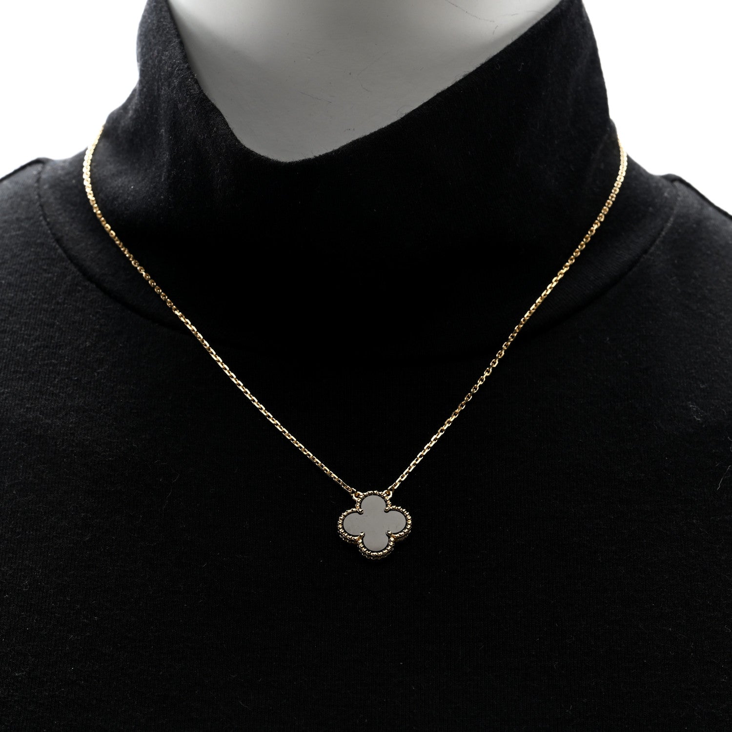 Van Cleef & Arpels 18K Yellow Gold Black Onyx Vintage Alhambra Pendant Necklace 3 of 7