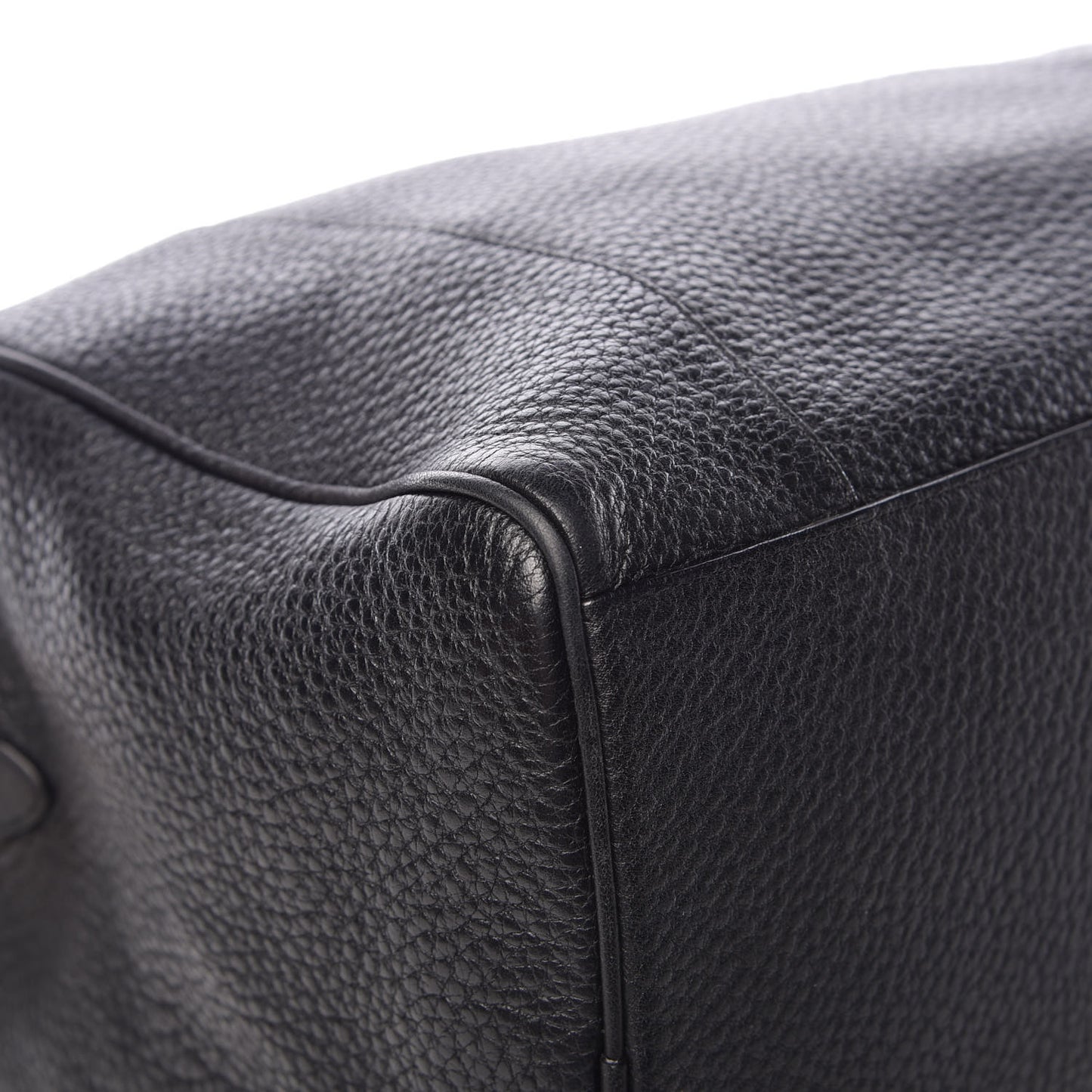 Calfskin Fusta 31 Shoulder Bag Black