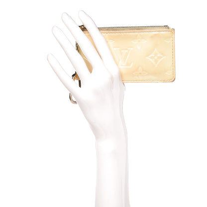 Louis Vuitton Vernis Key Pouch Perle 2 of 18