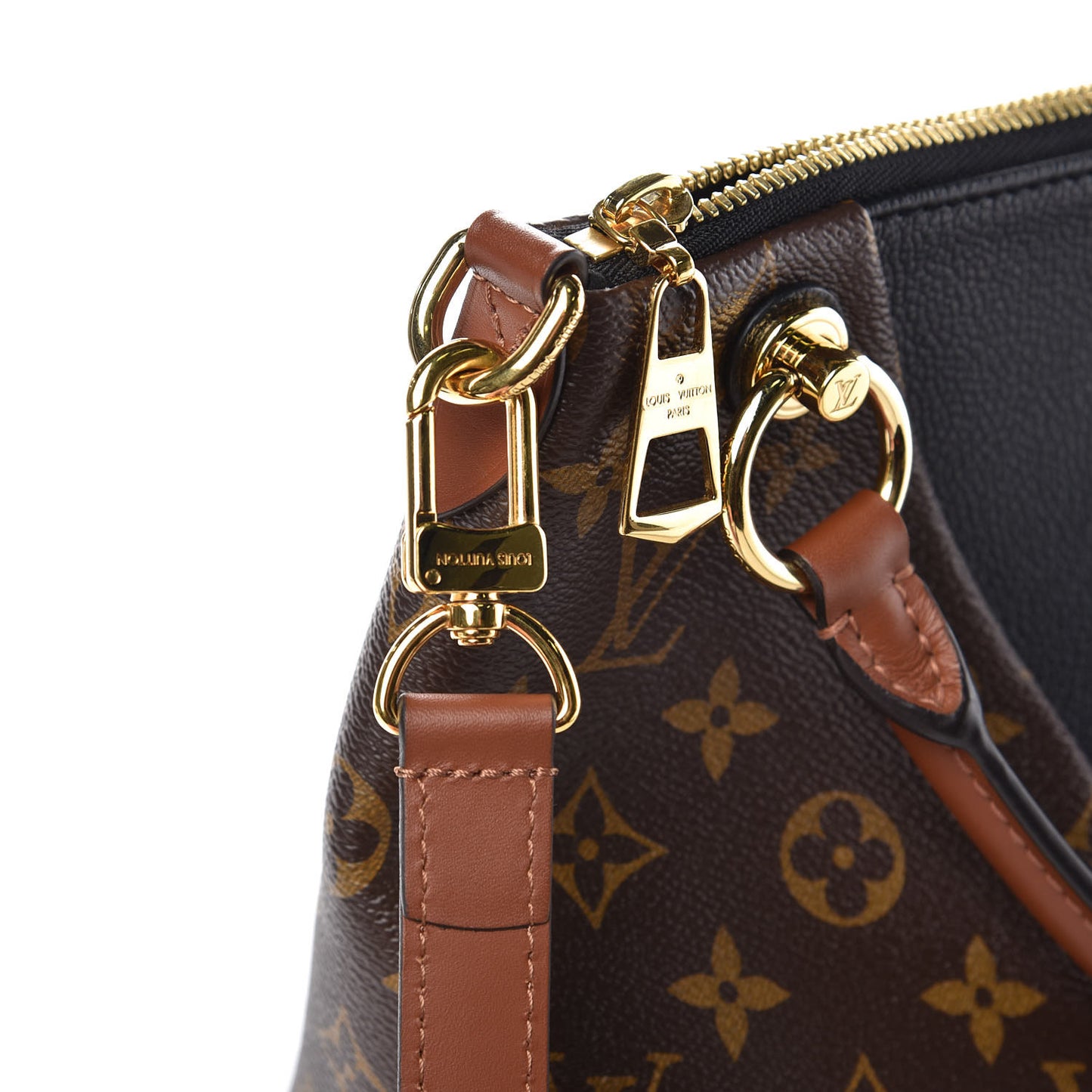 Monogram V Tote BB Black