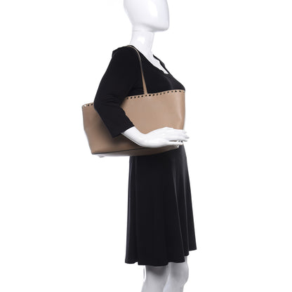 Valentino Garavani Grained Calfskin Rockstud Shoulder Tote Poudre 2 of 14