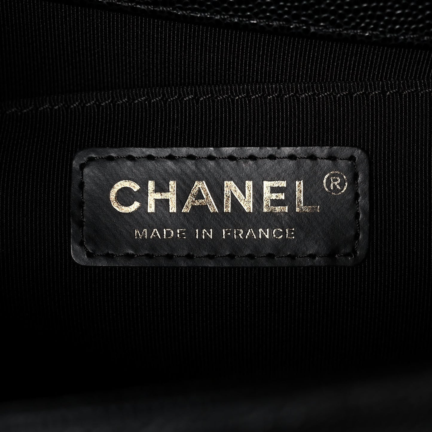 Caviar Quilted Medium Boy Flap Black