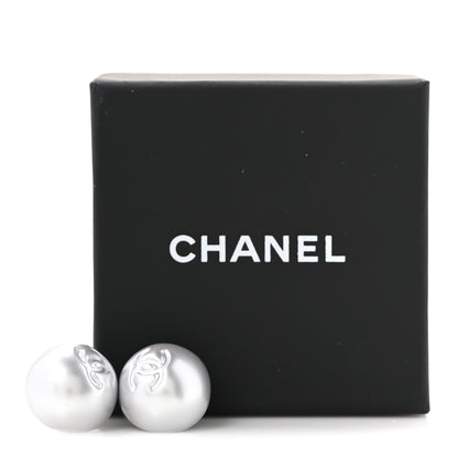 Chanel Resin Metal CC Stud Earrings Silver Pearly White 5 of 5