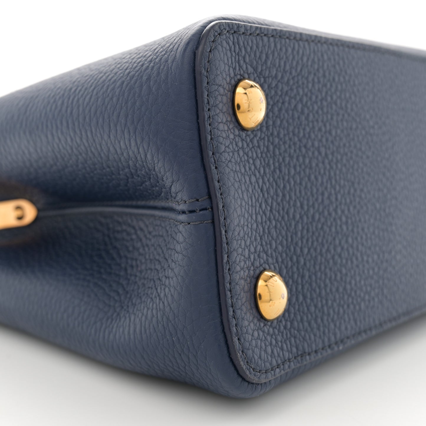 Taurillon Snakeskin Capucines MM Blue