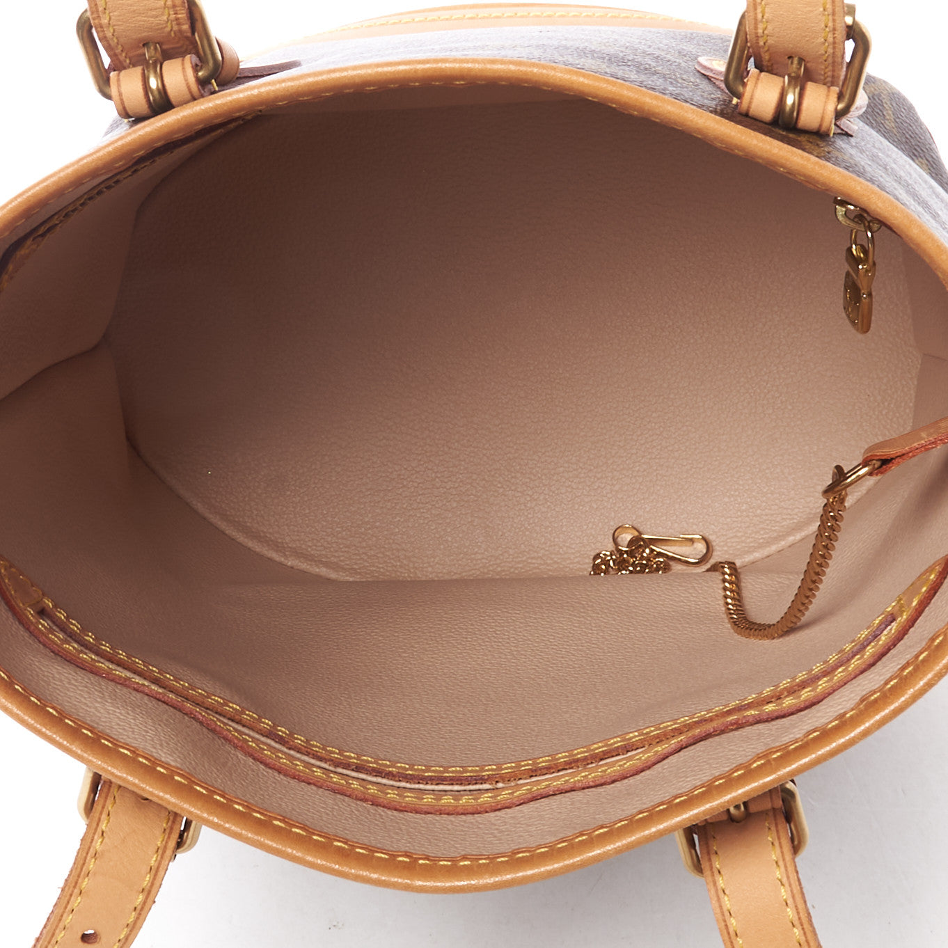 Monogram Petit Bucket 23
