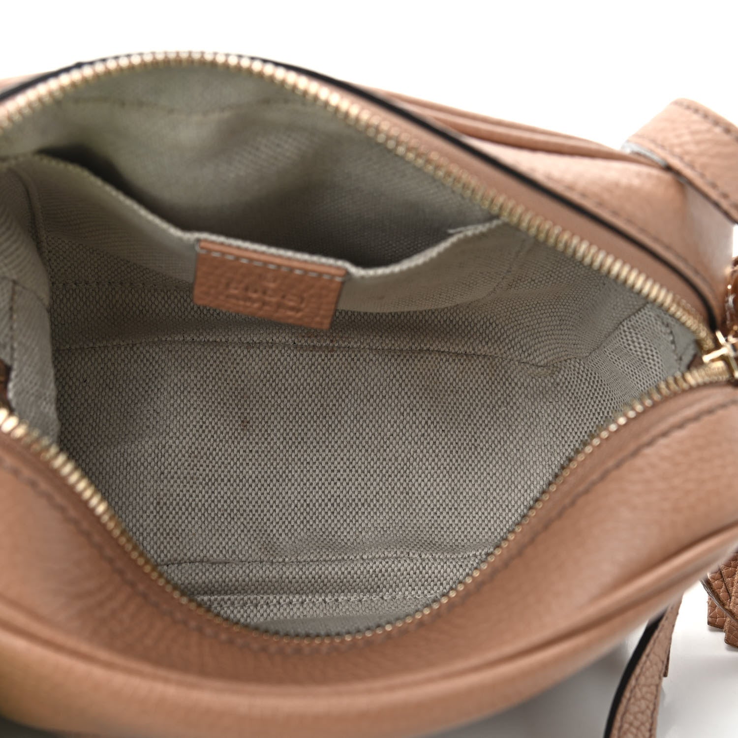 Gucci Pebbled Calfskin Small Soho Disco Bag Camelia 5 of 9