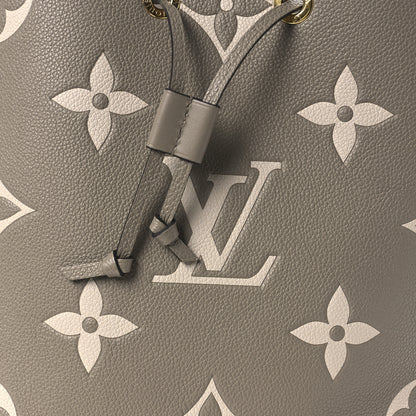 Louis Vuitton Empreinte Monogram Giant Neonoe MM Tourterelle Creme 8 of 10