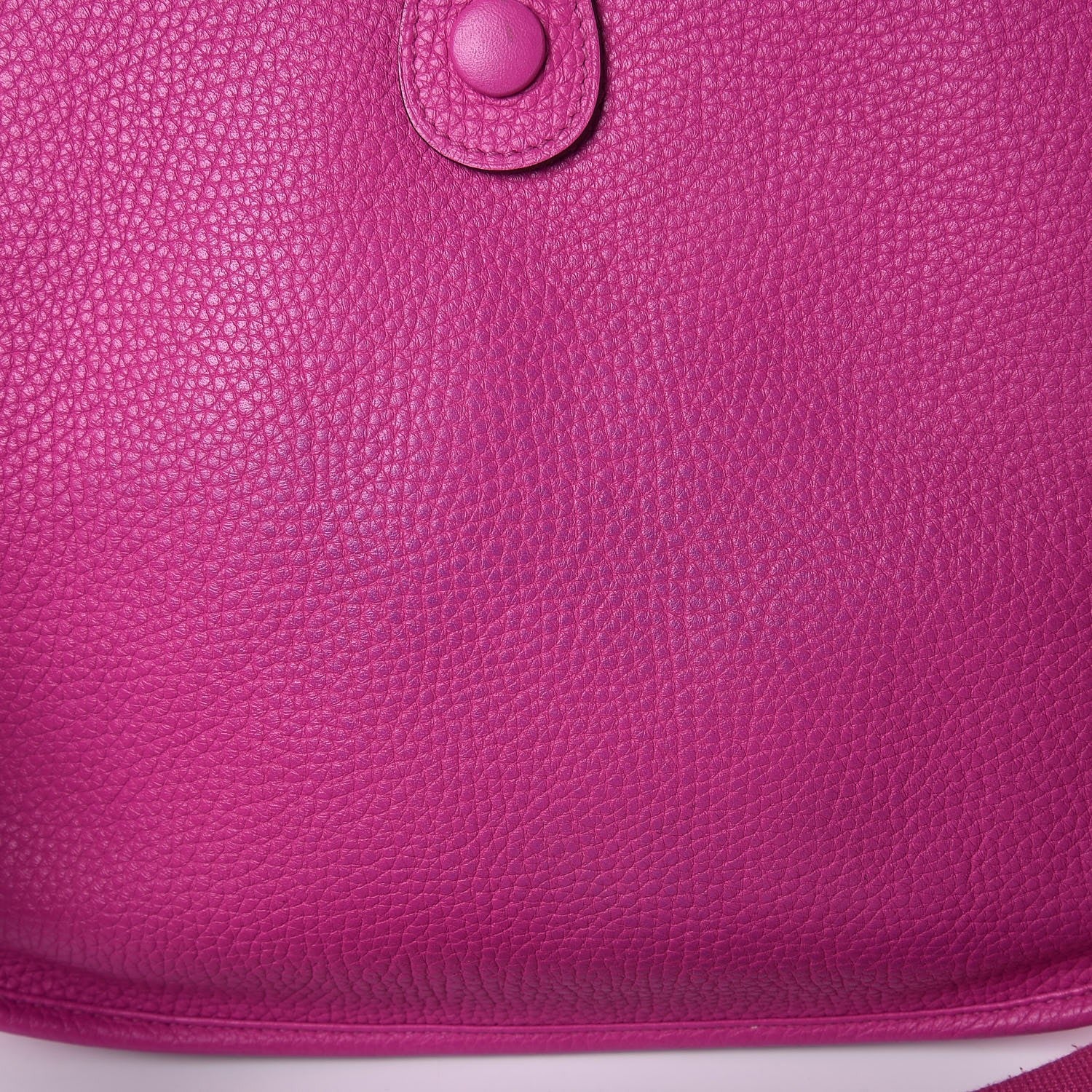 Hermes Taurillon Clemence Evelyne III PM Magnolia 13 of 16