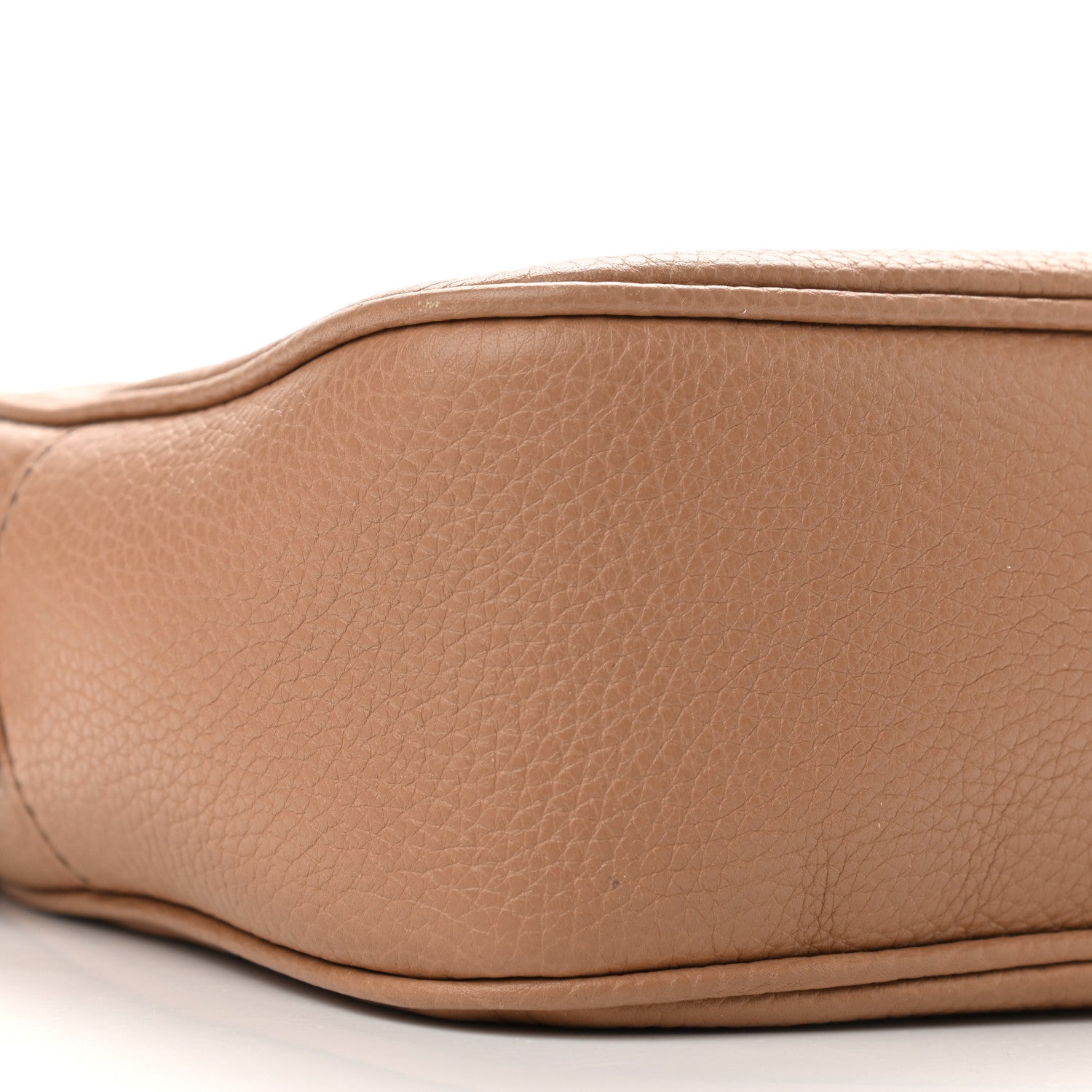 Gucci Pebbled Calfskin Small Soho Disco Bag Camelia 10 of 11