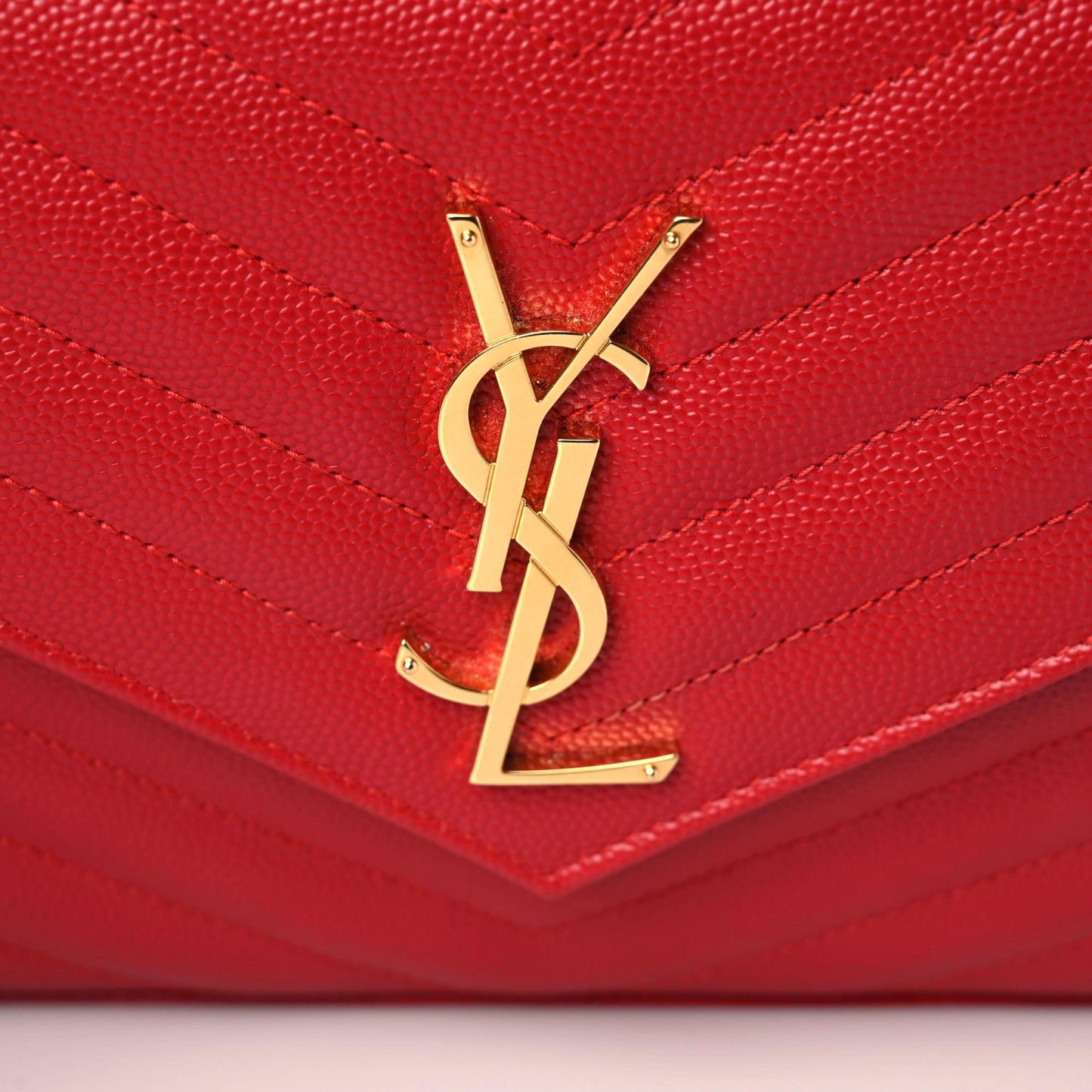 Grain De Poudre Matelasse Chevron Monogram Chain Wallet Red