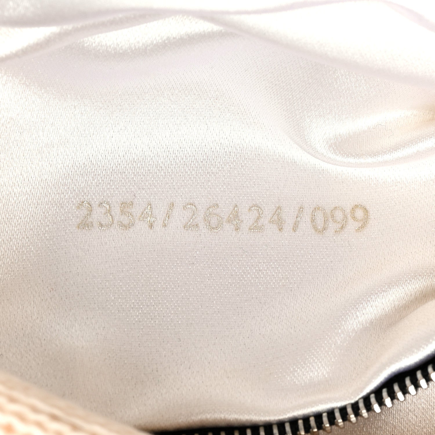 Fendi Cashmere Baguette White Black 6 of 10