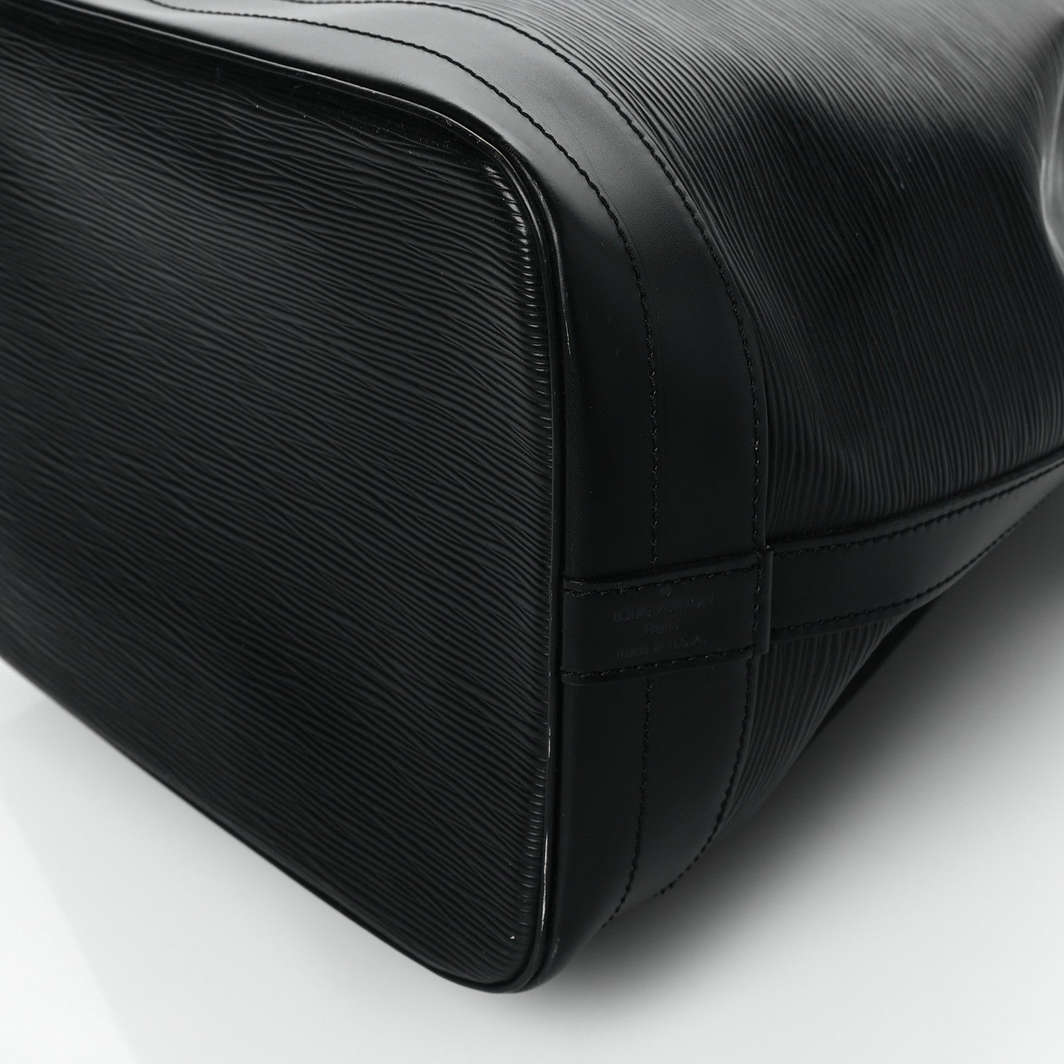 Louis Vuitton Epi Petit Noe Black 9 of 9