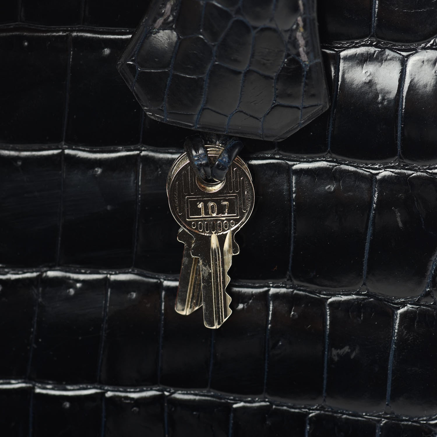 Hermes Shiny Niloticus Crocodile Kelly Sellier 28 Bleu Marine 32 of 42