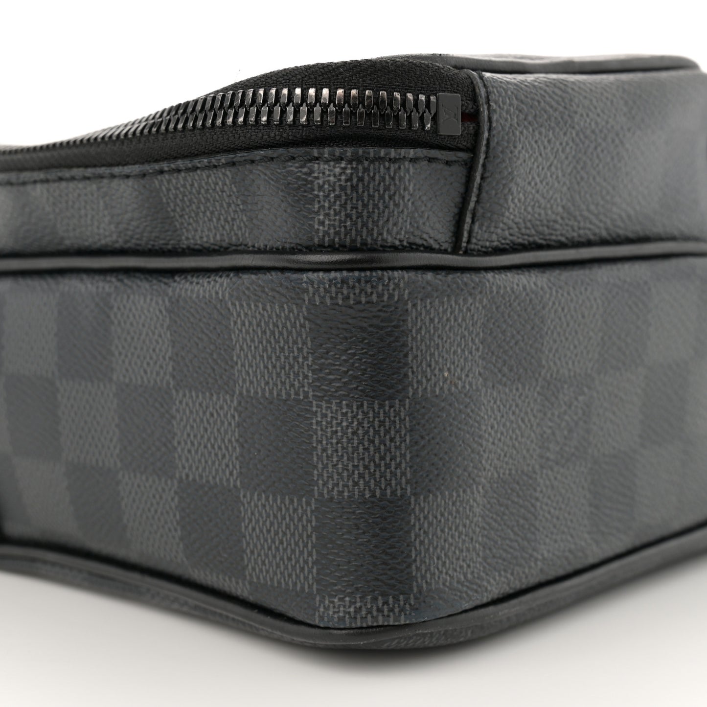 Damier Graphite Utility Messenger