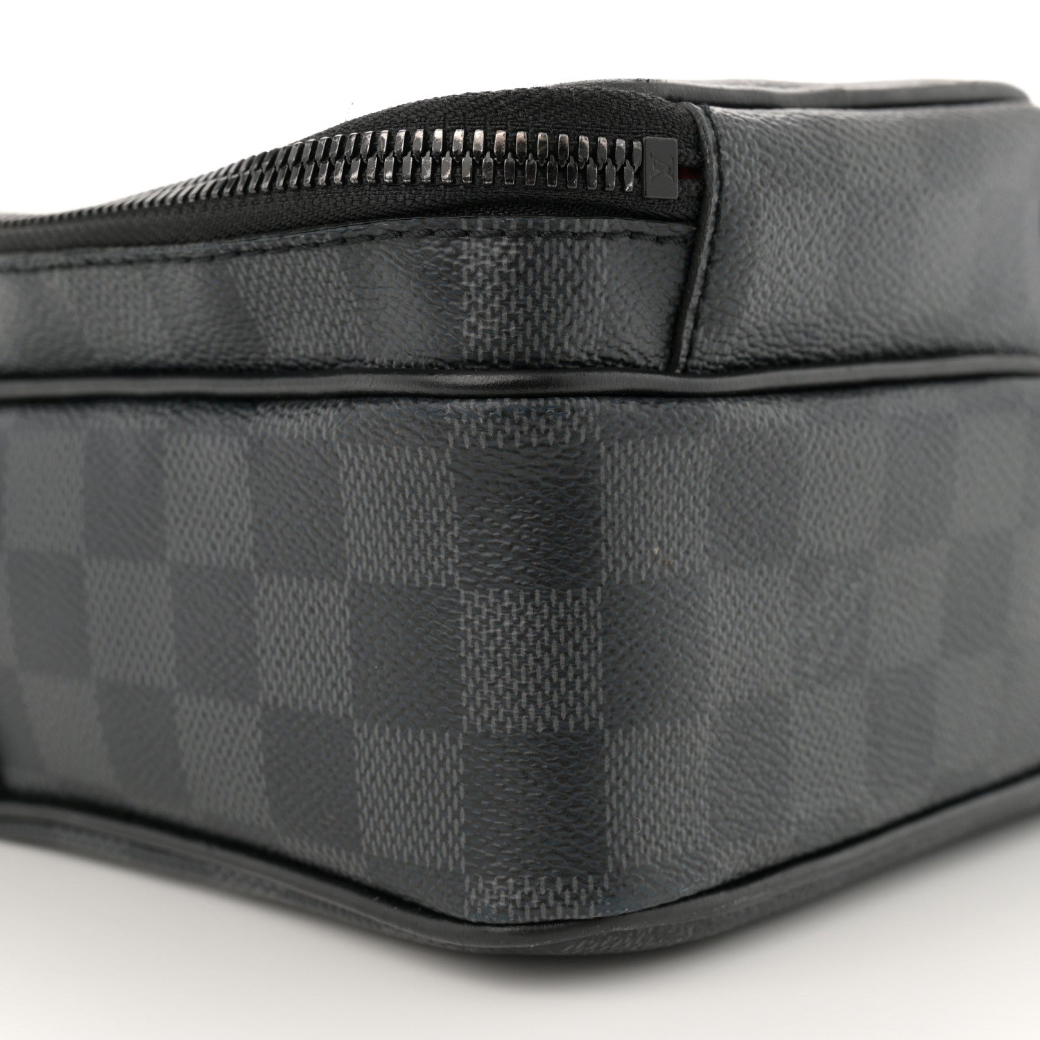 Louis Vuitton Damier Graphite Utility Messenger 9 of 12