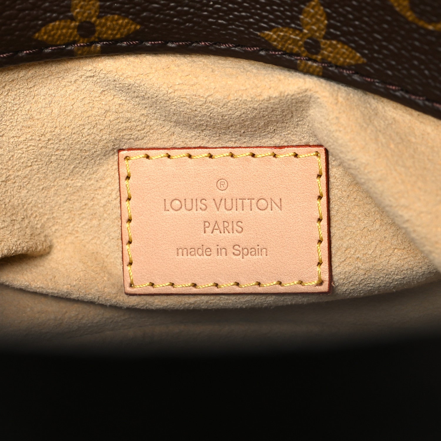 Louis Vuitton Monogram Artsy MM 6 of 10