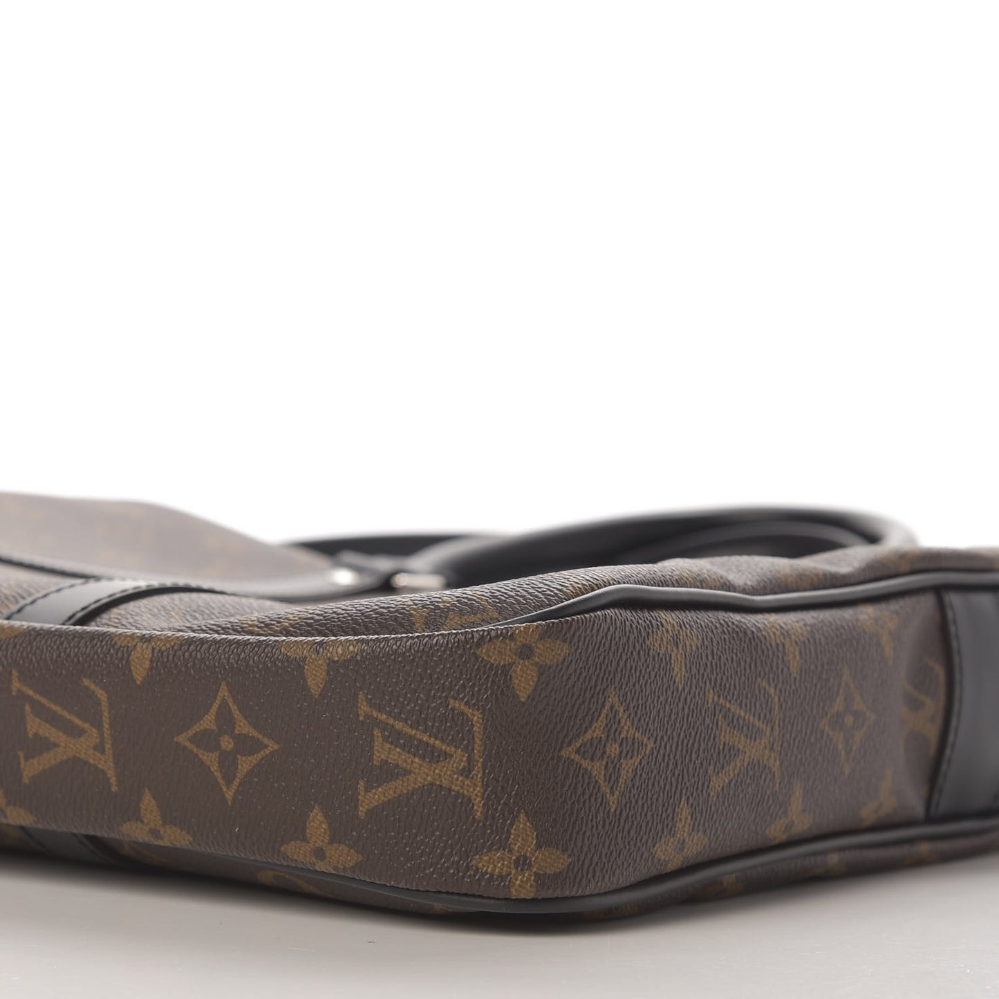 Monogram Macassar Porte-Documents Voyage PM