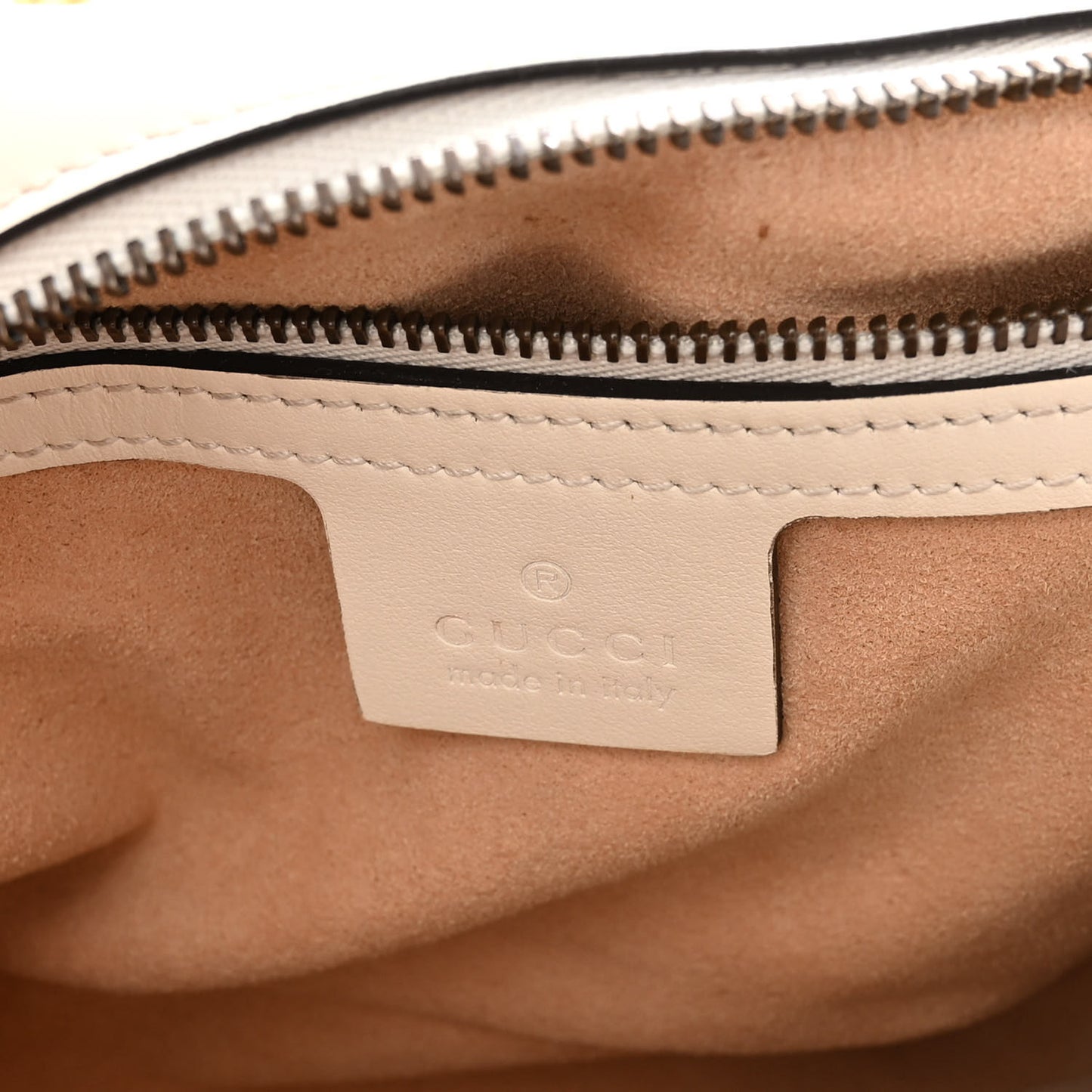 Calfskin Matelasse Small GG Marmont Shoulder Bag White