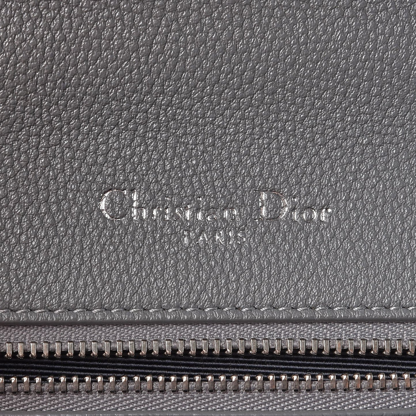 Grained Calfskin Medium Diorama Flap Bag Gris