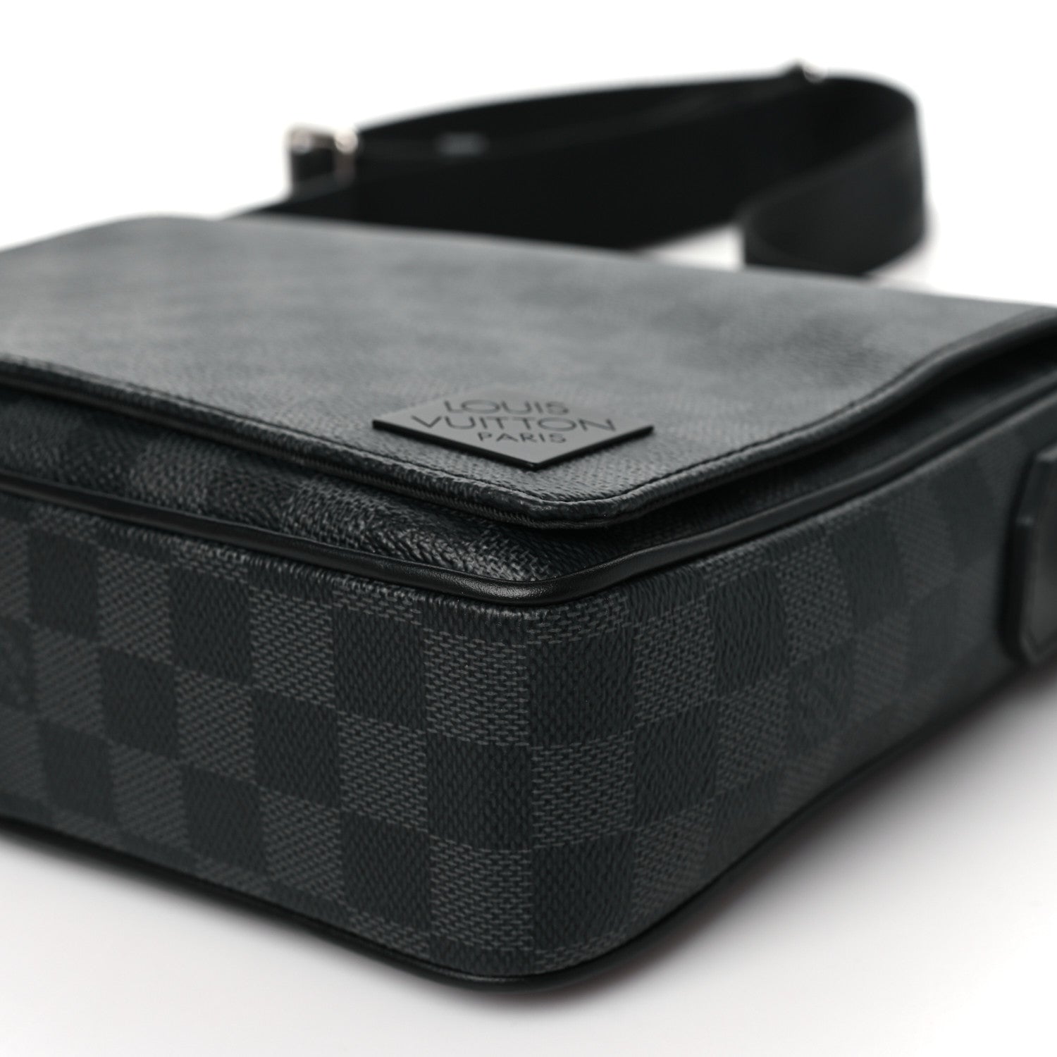 Louis Vuitton Damier Graphite District PM NM 9 of 10