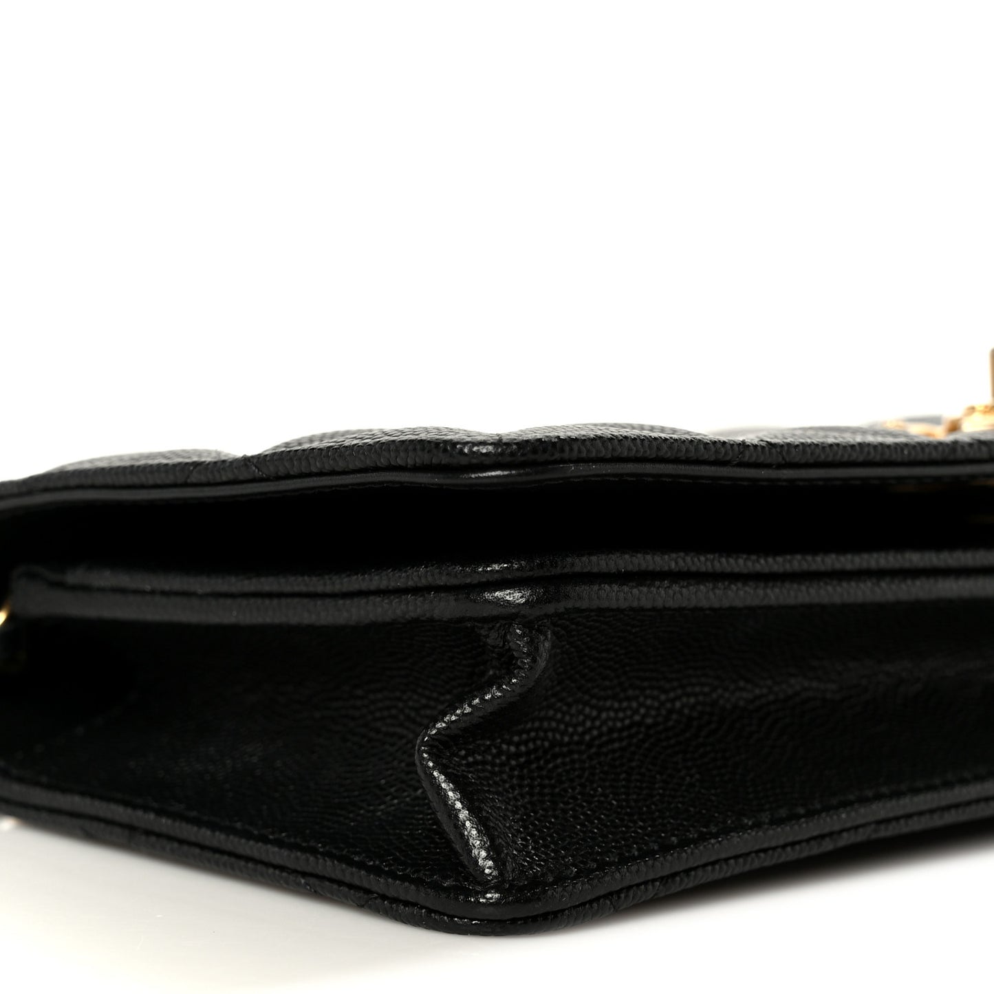 Caviar Quilted Camellia Clutch With Chain Black