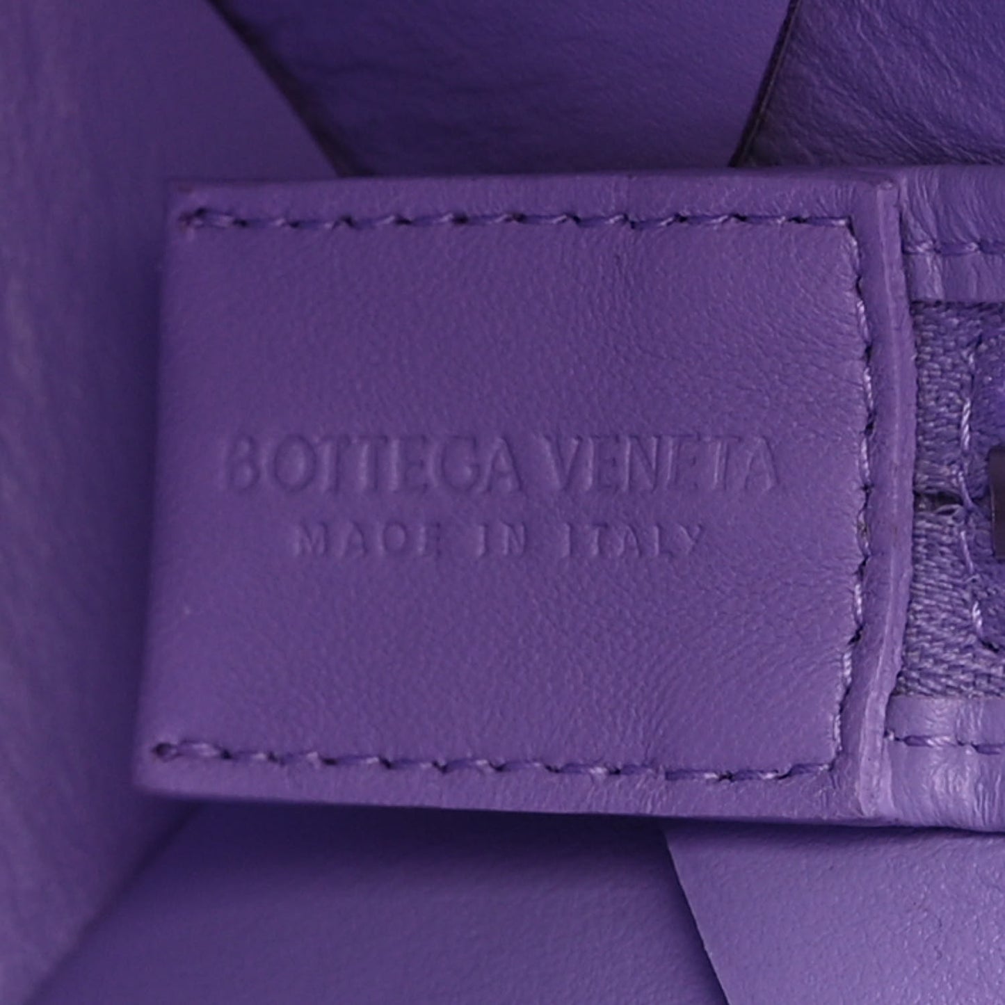 Lambskin Maxi Intrecciato Small Cassette Camera Bag Wisteria