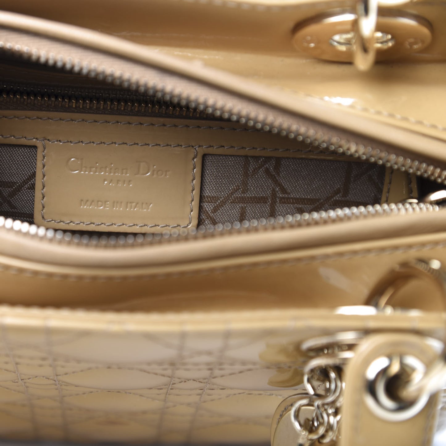 Patent Cannage Medium Lady Dior Beige