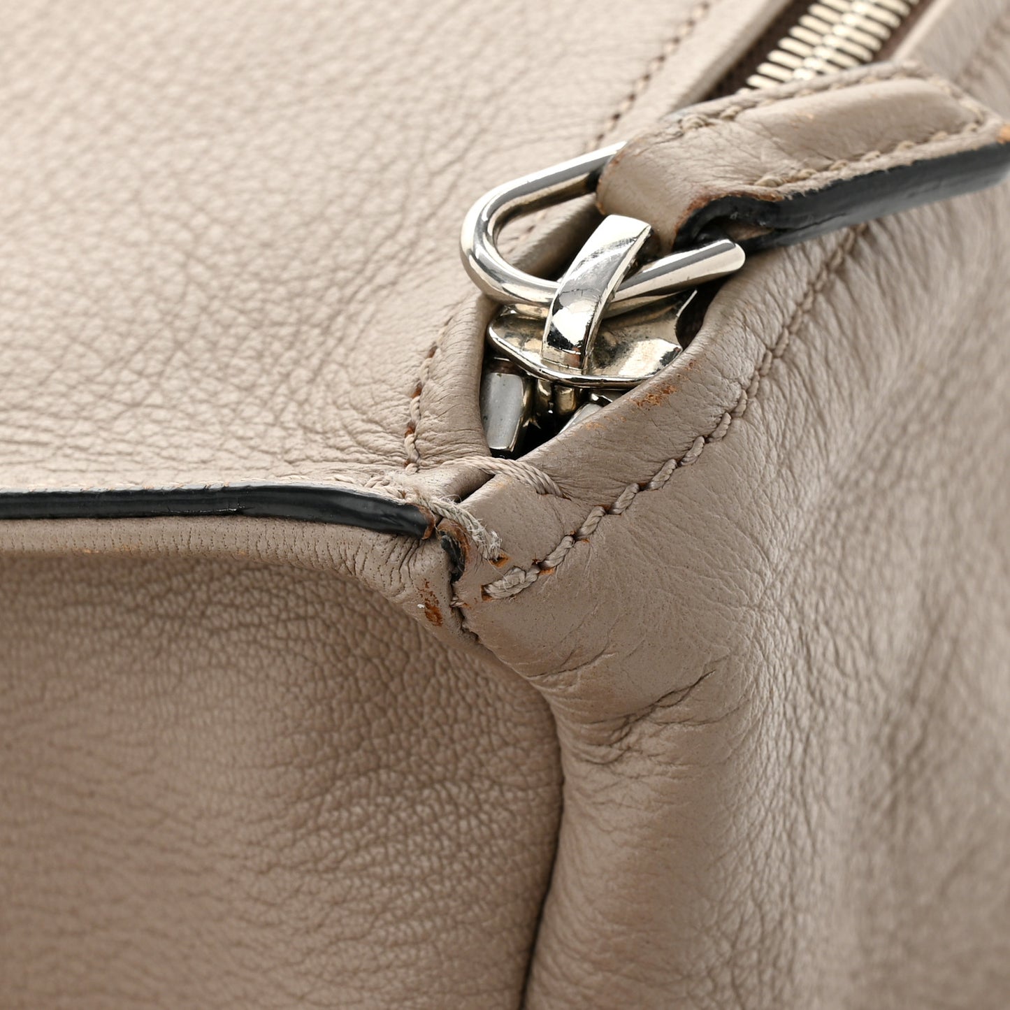 Sugar Goatskin Small Pandora Mastic