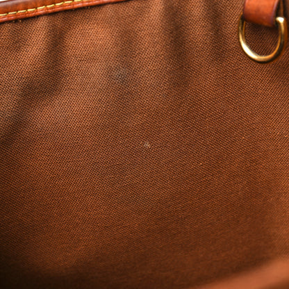Louis Vuitton Monogram Batignolles Horizontal 16 of 35