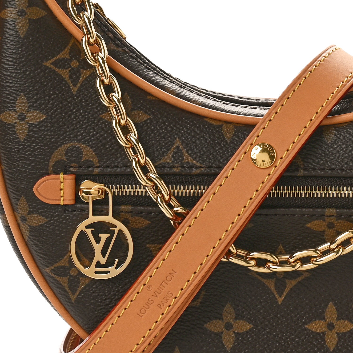Louis Vuitton Monogram Loop 7 of 9