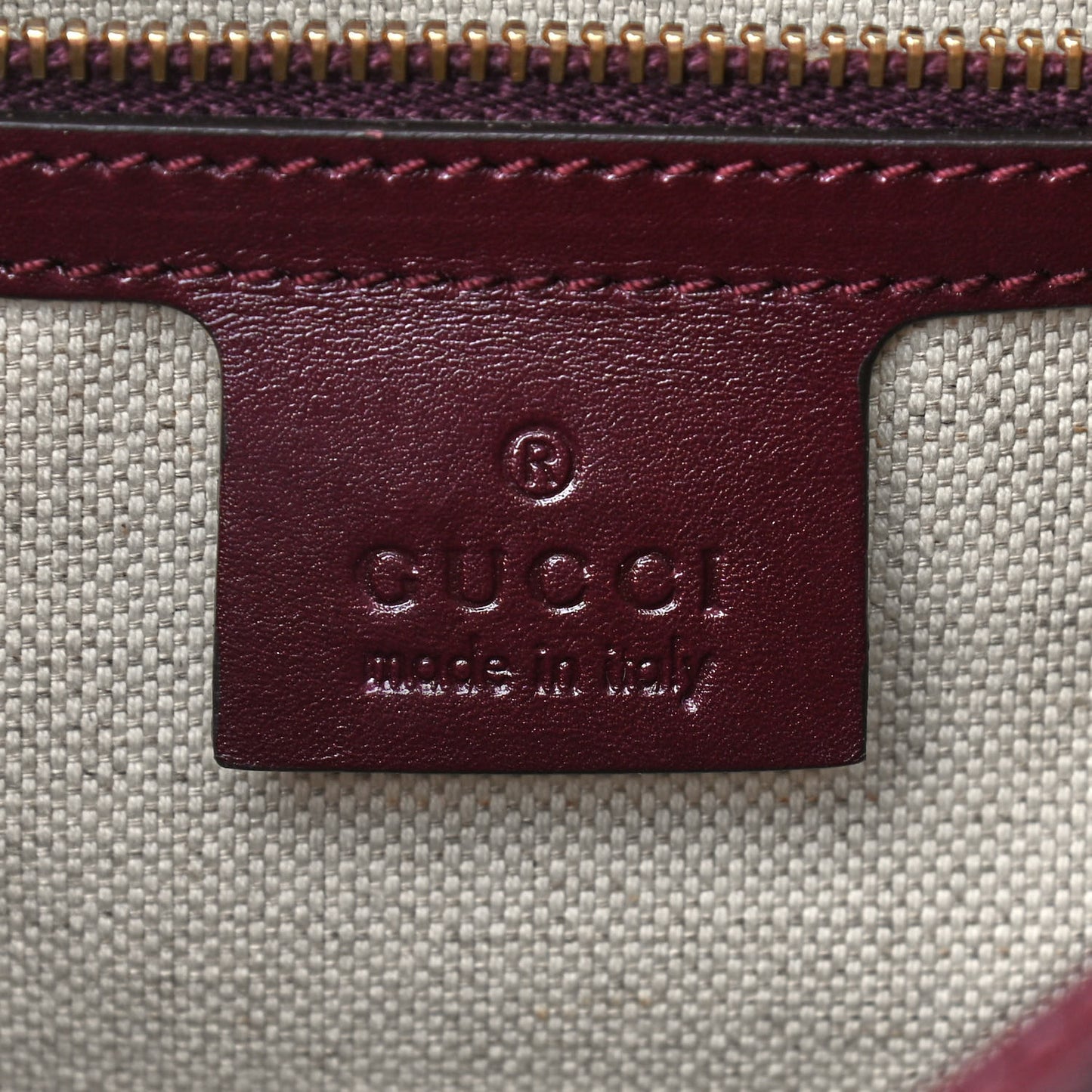 Imprime Monogram Medium Joy Boston Bordeaux
